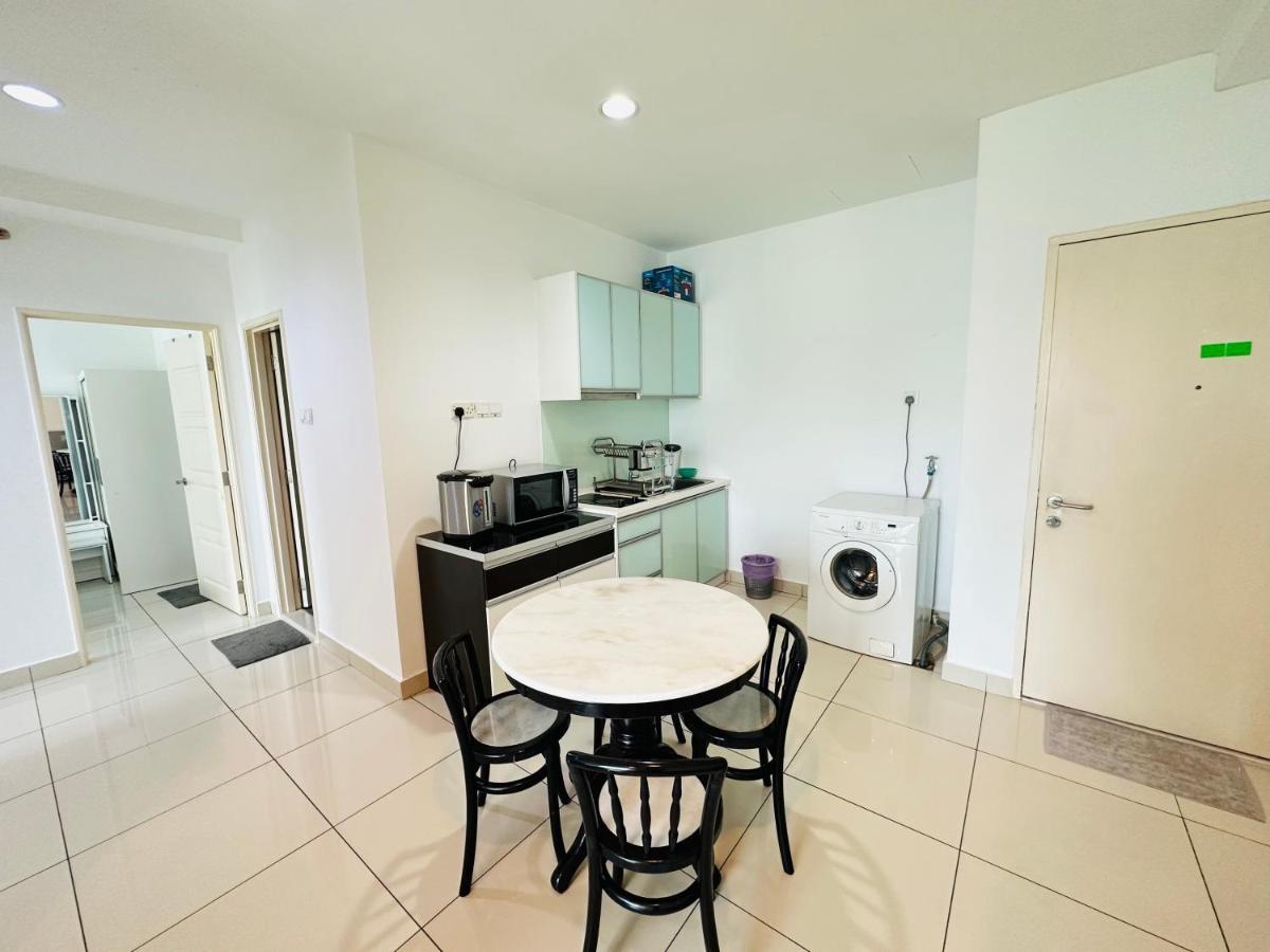 Cozy Seaview Penang Homestay @ Gurney Pulau Pinang George Town Exterior foto